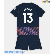 Camisa de time de futebol Tottenham Hotspur Destiny Udogie #13 Replicas 2º Equipamento Infantil 2026-27 Manga Curta (+ Calças curtas)